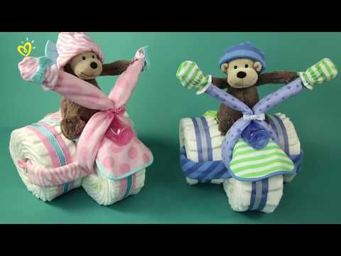 Pampers Baby Shower DIY Ideas: Motorcycle Diaper Cake with Pampers Newborn