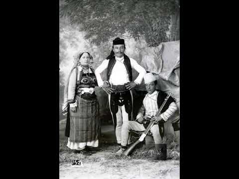 Dervish Shaqa - Kur ta ktheva Kosove shpinen me Tekst Fotot   Studio Marubbi