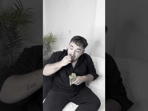 Paylaşmak güzeldir Medine Semiha jelibon’u verdi🥹🤍🫶 #shortvideo