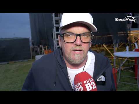 DJ Ã–tzi im Interview mit SchlagerPlanet auf dem „radio B2 Schlagerhammer“d