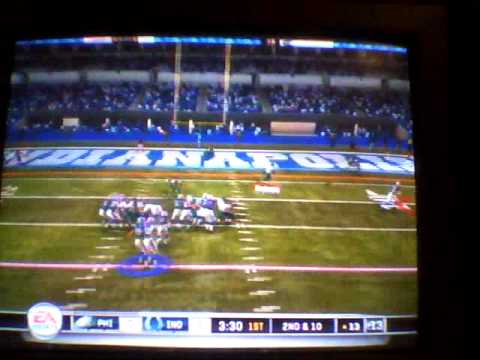 BIG hit from eagles corner to Colts tite end Jacob Tamme