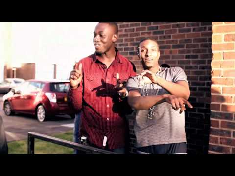 Greezie Tv - Roll Deezy, Pupz & Razoor - Raphs Man @GreezieTv @RollDeedy