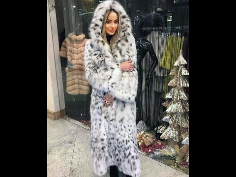 GIFTS FOR HOLIDAYS AT JULIA DILUA’S FUR SHOP