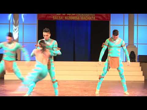 BARBARA JIMENEZ Y CUBAN FLEX