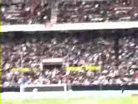 Ola en el Sanchez Pizjuan y salida de Pablo Alfaro