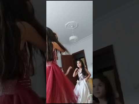 İsra,Hafsa ve kuzeni balo 2.