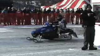 preview picture of video '550HP Turbo Snowmobile Sets World Record 163 MPH in 1000ft'