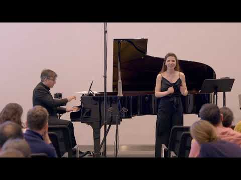 Betty Makharinsky, soprano & Pavel Timofeyevsky, piano perform Tale of The Oyster by Cole PORTER