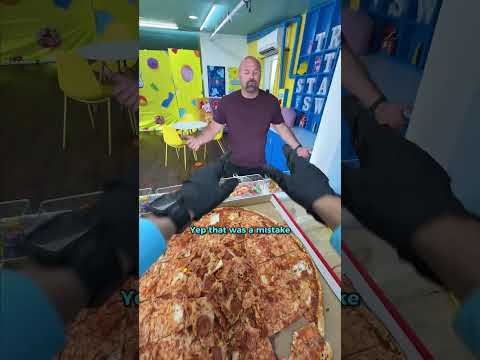 BÖSER Kunde verlangt eine Süßigkeitenpizza für seine RIESIGE Frau 🍕🍬 #pov #candystore