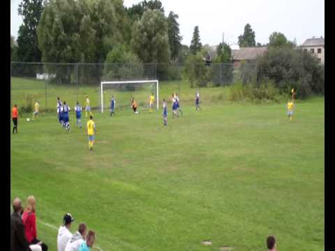 Unia Lisowice - Zieloni Zborowskie  2:2 (9 IX 2012)