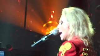 15 2019 04 26 Véronique Sanson Visiteur et Voyageur