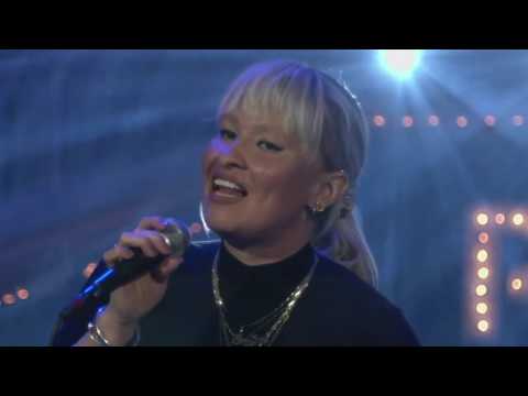 Anne-Fay live vanuit Paradiso