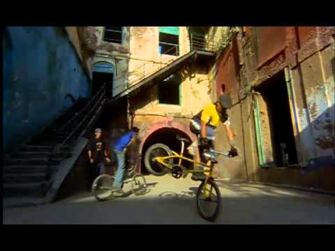 Paisa — watch video