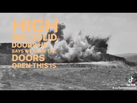 1940s Japanese in Grand Canyon get into it with Giants ( Nephlim)