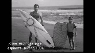 Kelly Slater  -  In black  and  white  1990 Surf  Movie