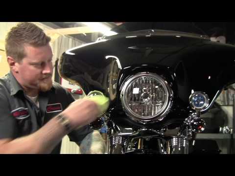 Kuryakyn Garage: Street Glide Driving Light Install