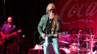 Craig Wayne Boyd - "My Baby's Got A Smile On Her Face" Live in Charlotte, NC (Speed Week 5/23/15)