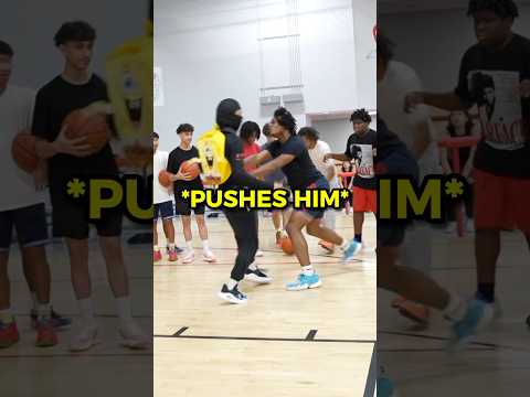 bro is the biggest troll 🤣