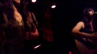 Watson Twins - Bar Woman Blues