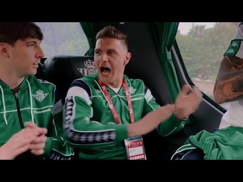 La locura en el autobús del Betis al llegar a la final de la Copa del Rey - La penúltima y me voy