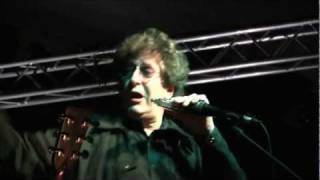Stan Ridgway &quot;Don&#39;t Box Me In&quot; Live Downtown Los Angeles 8-13-11