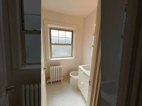 1066 W Berwyn property video