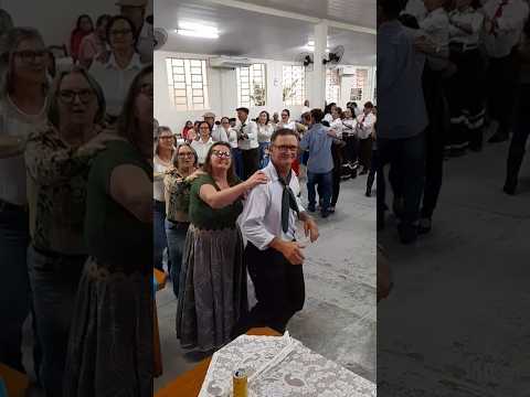 pura alegria no clube Alegria de Viver Guaraniaçu Paraná.Brasil. #shotrs #baile #dancarinos #dance