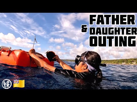 Speerfischen im kristallklaren Wasser der Insel Niue!