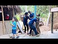 Single Mother Receives Unconditional Help From Kind Strangers Ly Thanh Thuy