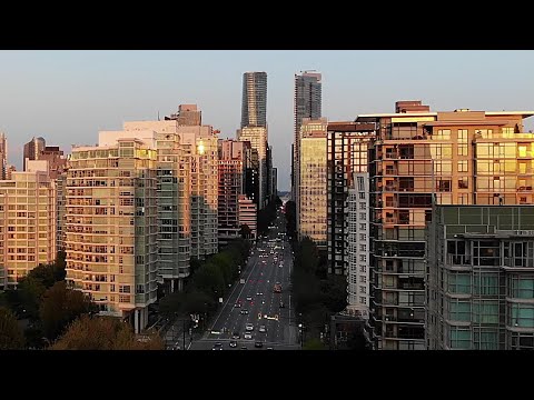 Vancouver, Canada 🇨🇦 – West End & Downtown – 4K Drone Tour