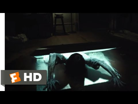 Rings (2017) - Fear the Flatscreen Scene (2/10) | Movieclips