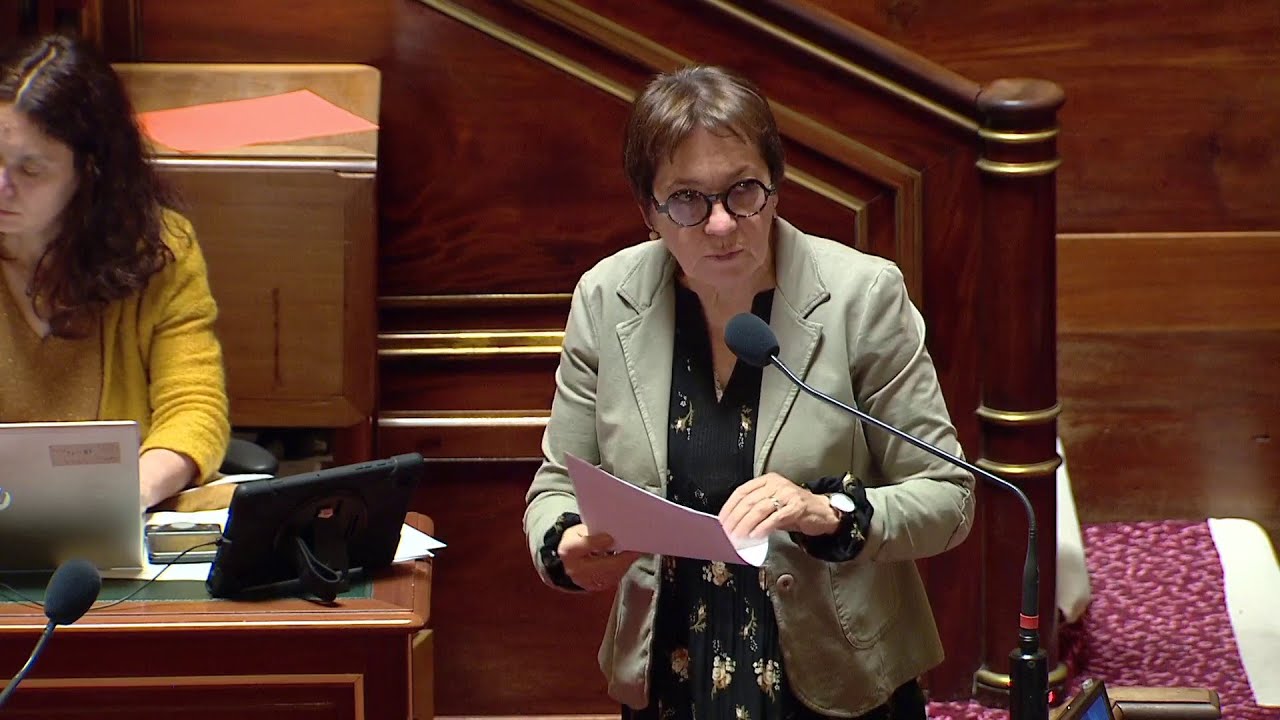 Hausse des franchises médicales : le décret est prêt, le gouvernement attend la fin des débats au Parlement avant une éventuelle signature