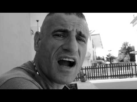 Giuseppe Chiaiano - Tu si muglierema official video