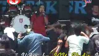 Download lagu OM ADELLA seribu 1MACAM-agung-OM ADELLA-BANGILAN -TUBAN.flv mp3 Download lagu OM ADELLA seribu 1MACAM-agung-OM ADELLA-BANGILAN -TUBAN.flv mp3