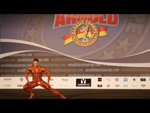 Arnold Classic 2017   Vladica Jovanović pozing