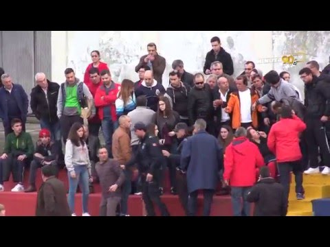 CONFUSÃO ENTRE ADEPTOS NO MUNICIPAL DE PEDROUÇOS