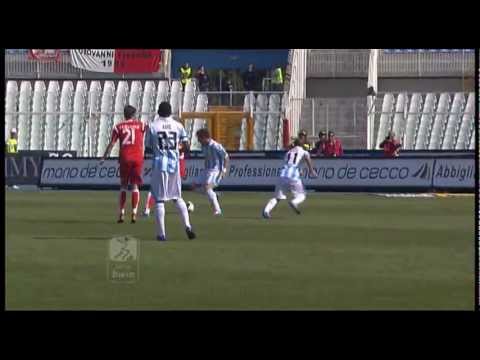 Highlights: Pescara-Bari 1-2