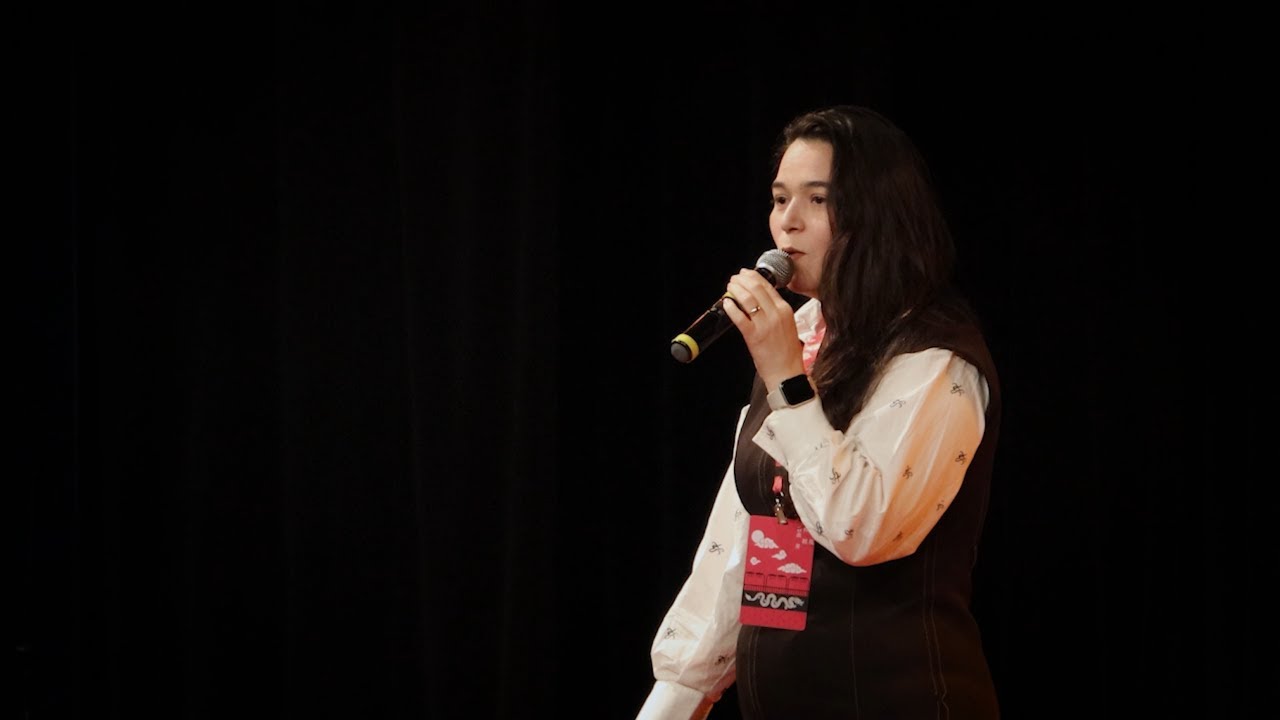 The Butterfly Effect in the Digital Age | Debora Machado | TEDxFECAP