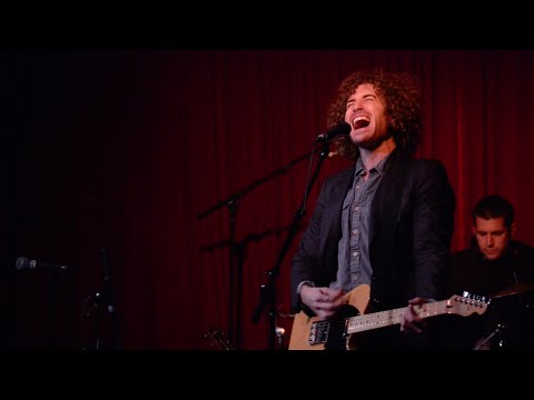 Ari Herstand - New Day (Live At The Hotel Cafe)
