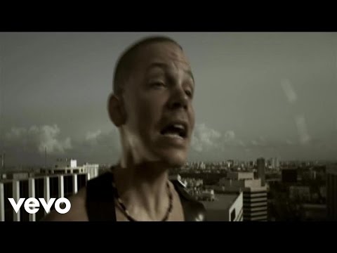 Calle 13 - Calma Pueblo (Video (Edited Version))
