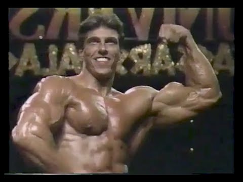 Alfred Neugebauer Posing | IFBB Mr. Universe 1984