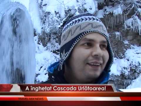 A îngheţat Cascada Urlătoarea!