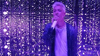 꿀 보이스 ‘태양’의 컴백 무대 ‘WAKE ME UP’ @인기가요 Inkigayo 20170820