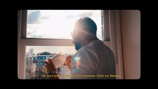 Plus qu'avant Music Video