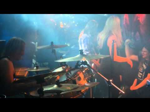 Netta Dahlberg- Run For Cover: Aces high (Rolf Pilve)