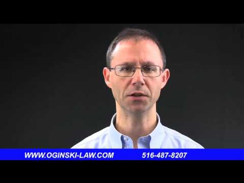 How To Choose a New York Lawyer From a Radio Ad