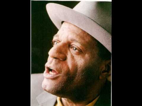 Perfume de Champagne   Almir Guineto