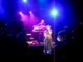 11 Kelly Clarkson Just Missed The Train Low Addicted Gone 1 Live In Singapore