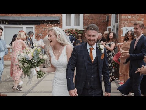 Film My Wedding video.