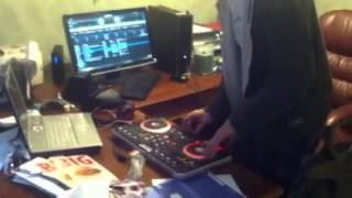 Numark mix track pro 2 scratch DJ 3BK